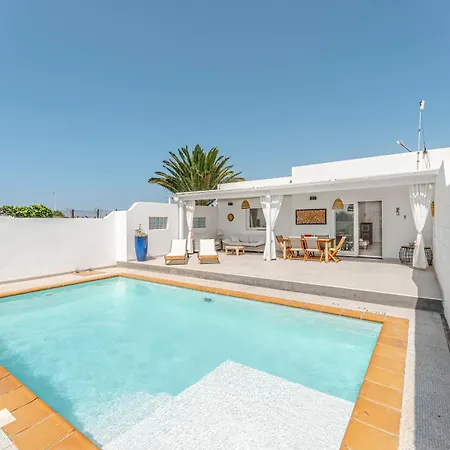 Pon Heated Pool Cozy Вілла *