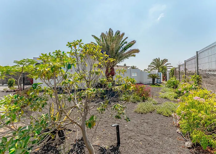 Villa Pon Heated Pool Cozy Playa Blanca (Lanzarote)