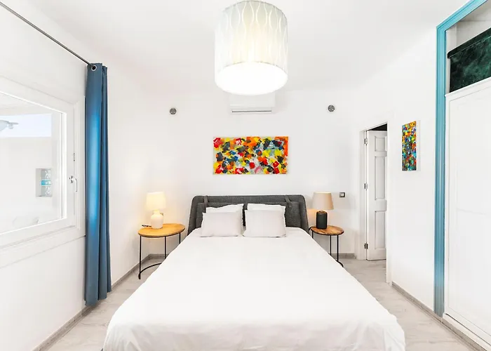 Pon Heated Pool Cozy